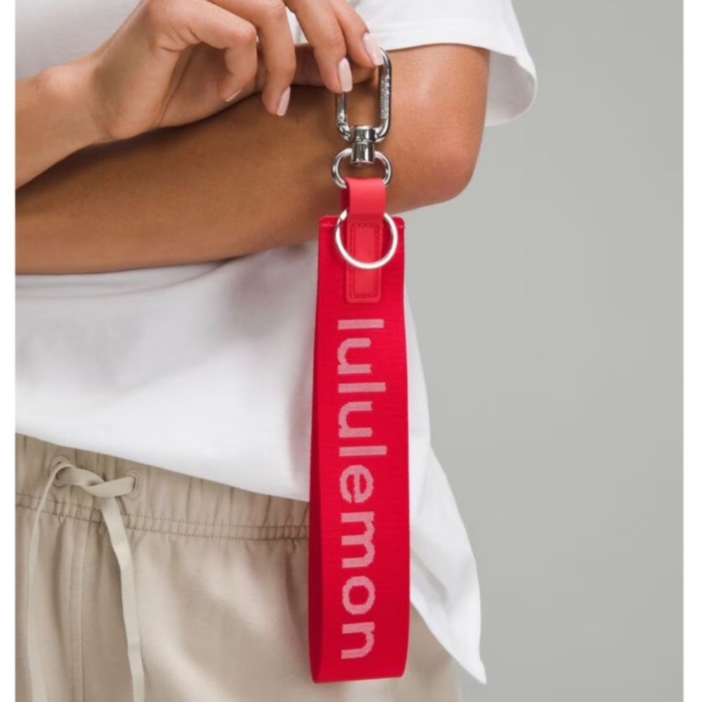Cute Lululemon Never Lost Red Key Holder